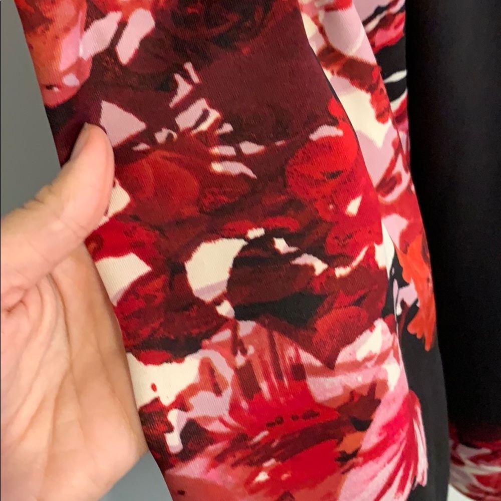 Dress - Picture 5 of 5